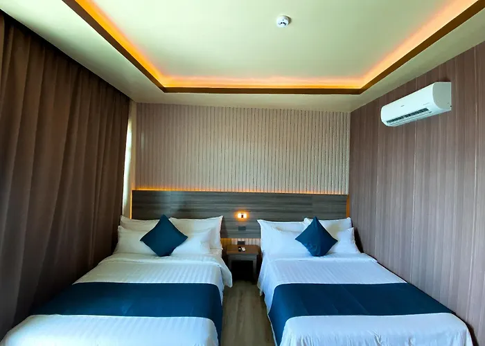 The South Hideaway Oslob Hotel 3*