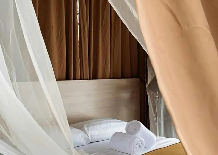 The South Hideaway Oslob Hotel Gawi