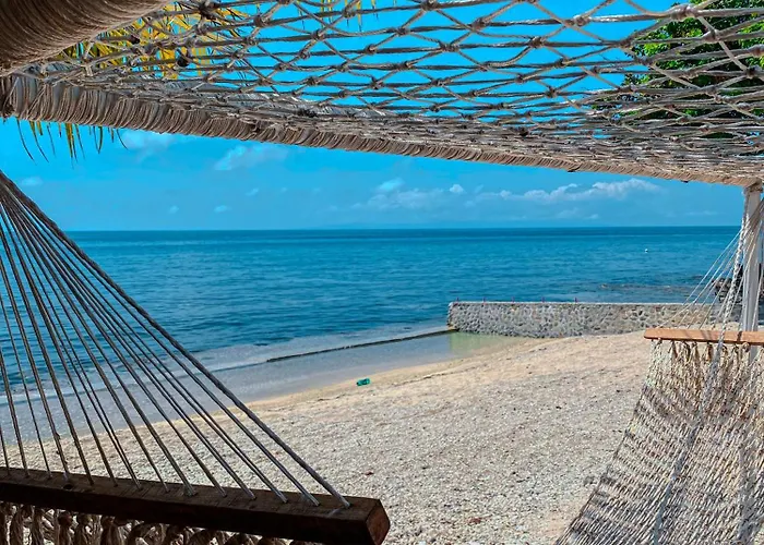 The South Hideaway Oslob Hotel 3*